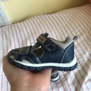 H&M baby velcro shoes